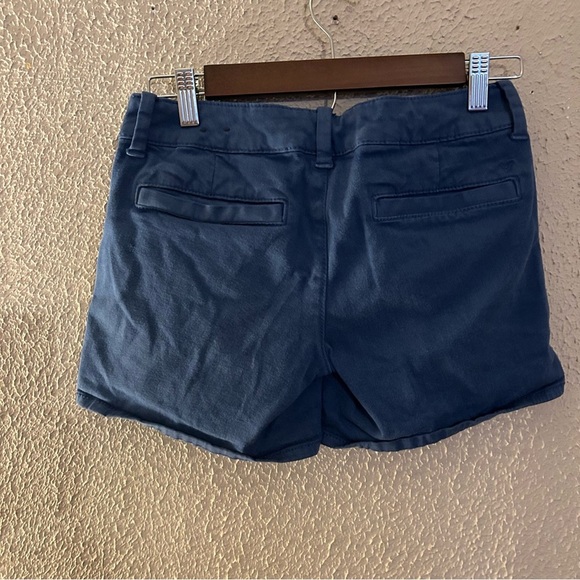 American Eagle Blue Super Stretch Midi Shorts Size 2 - Picture 2 of 10